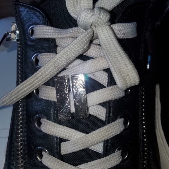 Sneakers Versace - Picture 6 of 8